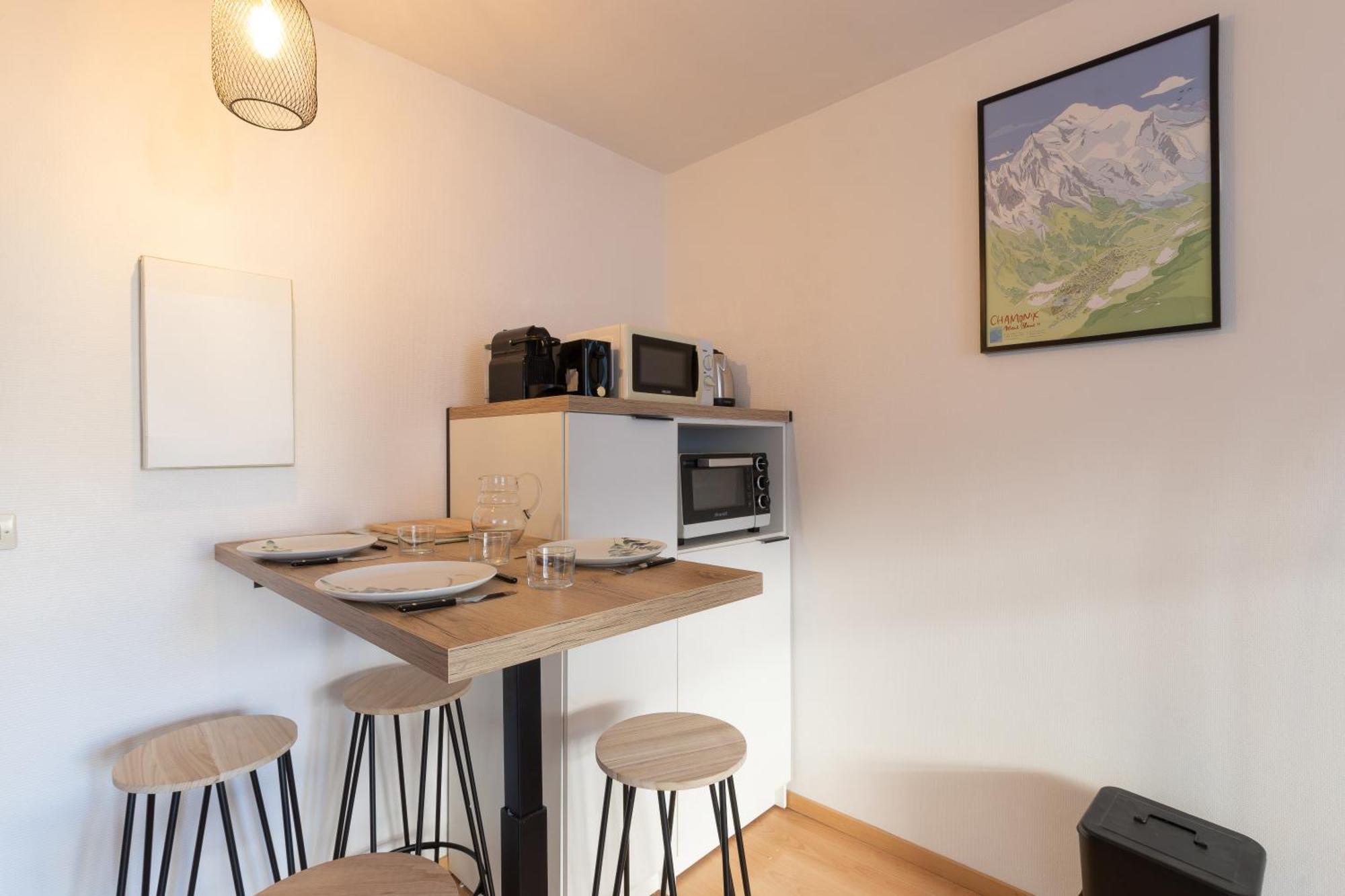 Cabana & L' Ideal - Gare, Lac Et Parking Public 5 Min Annecy Dış mekan fotoğraf